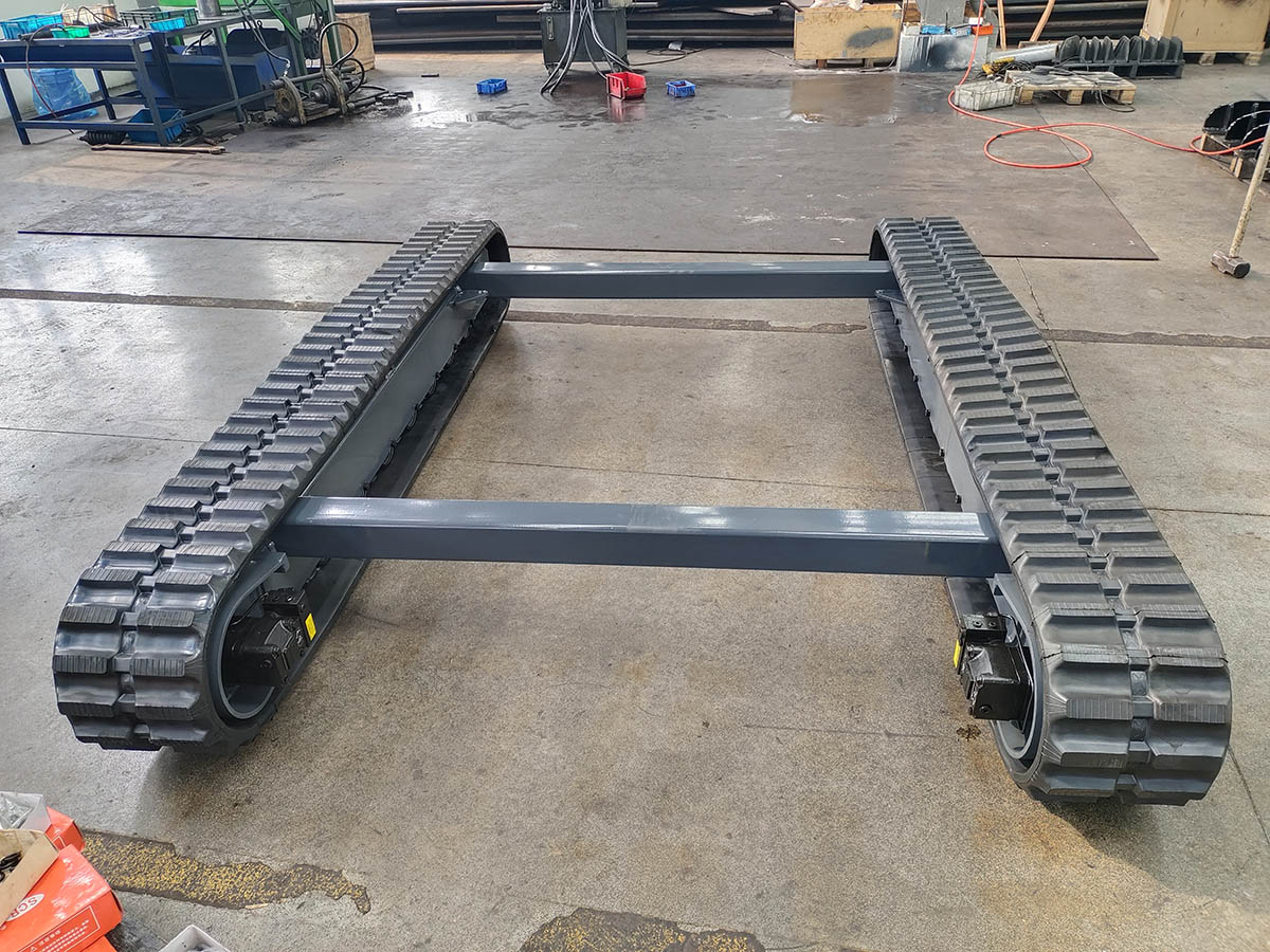 Rubber Track Machine