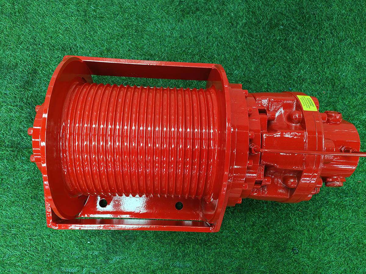 piston motor winch