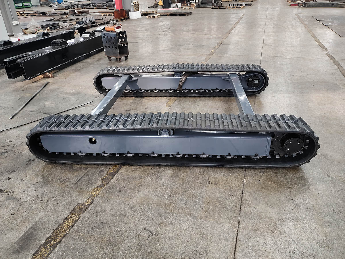 Rubber Track Machine