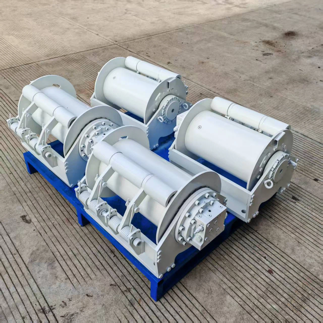 2.7T Hydraulic Winch (12)