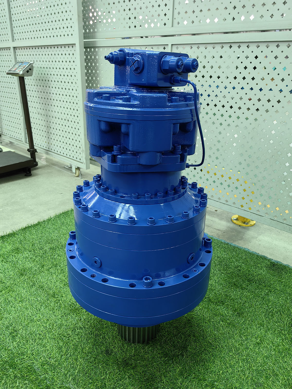 Planetary Swing Drive